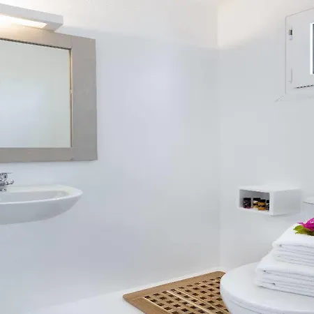 Lejlighedshotel Bay Bees Sea View & Homes 3*