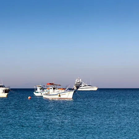 Bay Bees Sea View & Homes