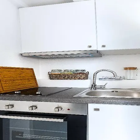 Bay Bees Sea View & Homes Appart hôtel 3*