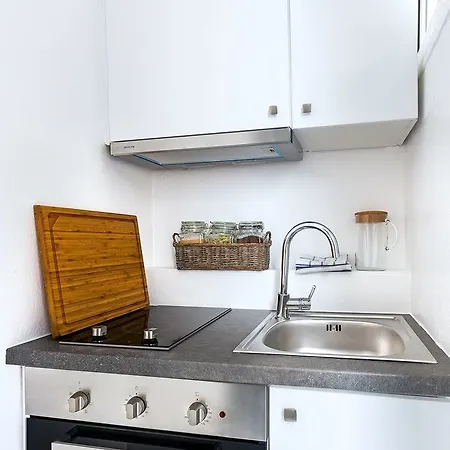 Bay Bees Sea View & Homes 3* Πλατύς Γιαλός