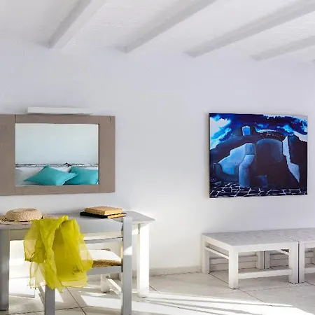 Bay Bees Sea View & Homes 3* Platis Yialos