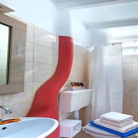 Bay Bees Sea View & Homes 3* Platis Yialos