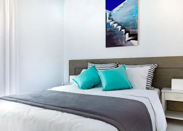 Bay Bees Sea View & Homes Aparthotel 3*