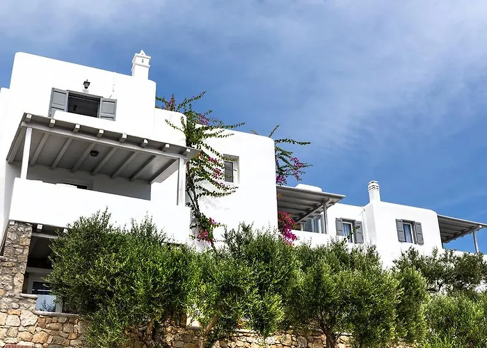 Bay Bees Sea View & Homes Aparthotel 3*