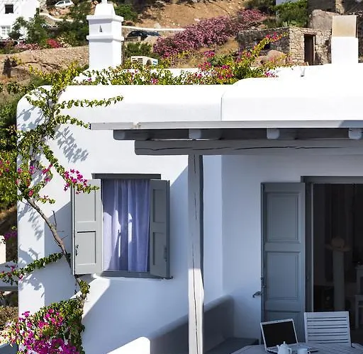 Bay Bees Sea View & Homes