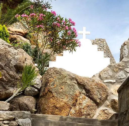 Aparthotel Bay Bees Sea View & Homes 3*