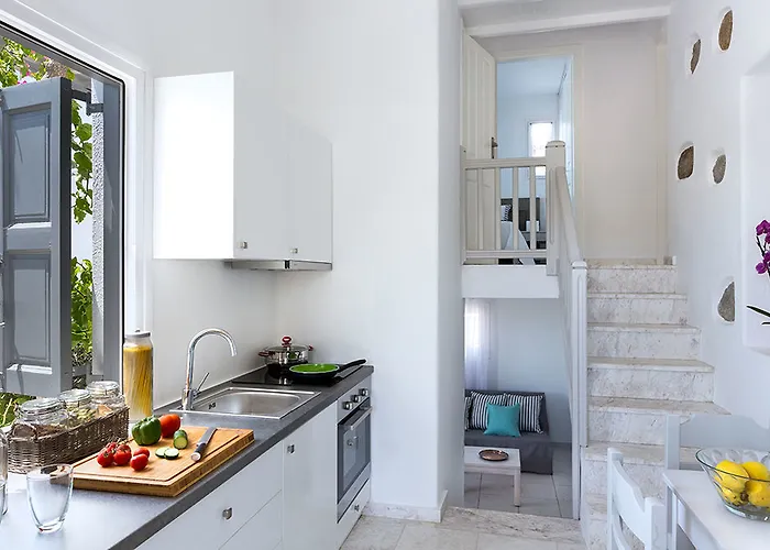 Bay Bees Sea View & Homes 3* Platys Gialos (Mykonos)