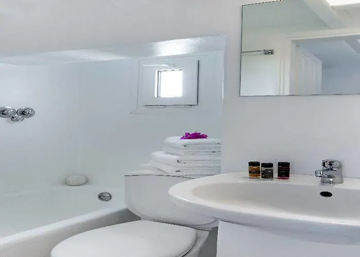 Bay Bees Sea View & Homes 3* Platys Gialos (Mykonos)